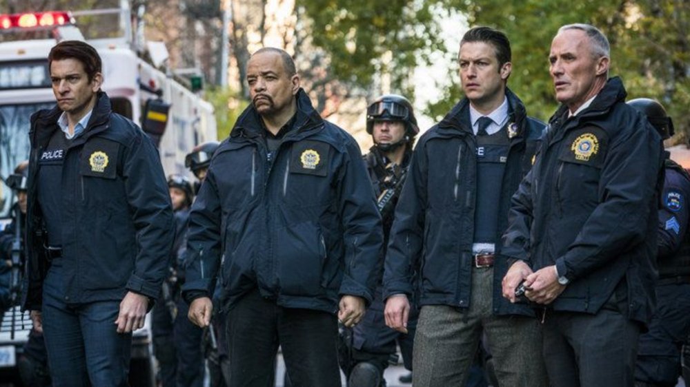 The cast of Law & Order: SVU in the 17th season