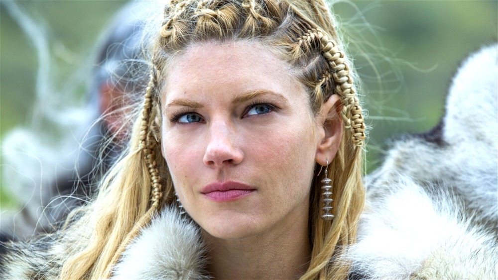 Lagertha looks sly