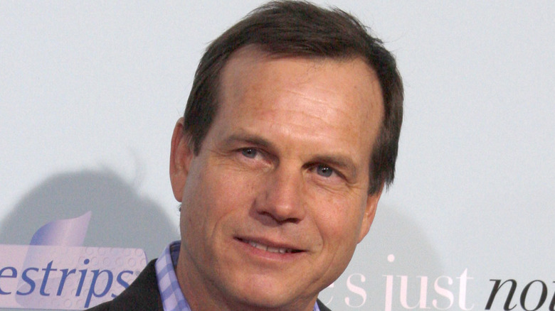 Bill Paxton smile on red carpet