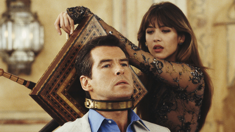 Bond choked in trap