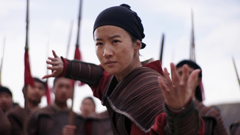 Mulan prepares to fight