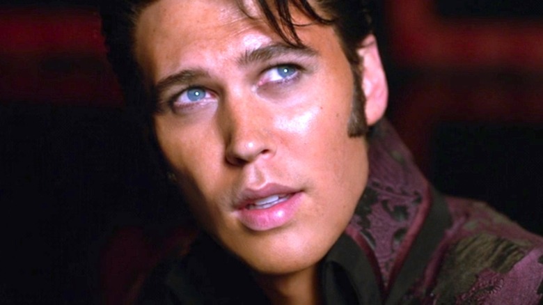 Elvis looks away from camera