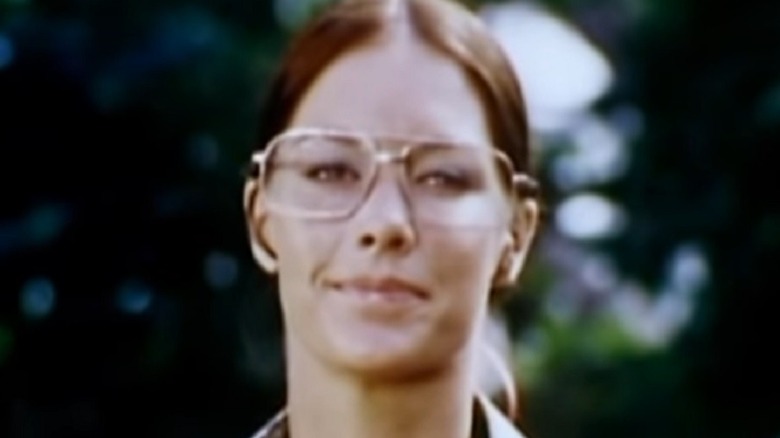 Andrea Thomas in glasses