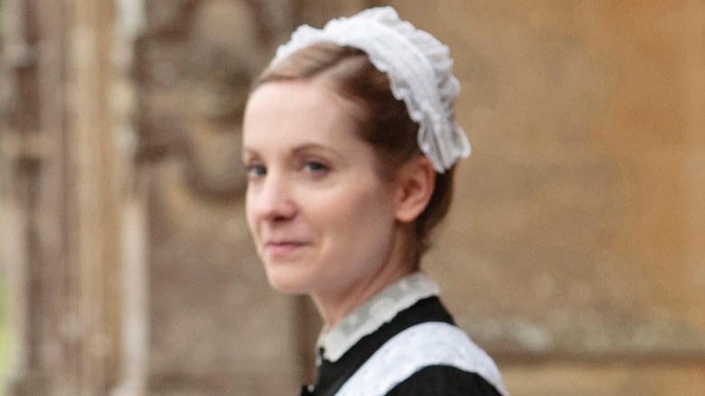Anna waiting on Downton Abbey