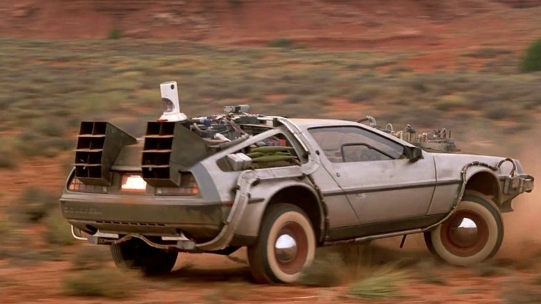 the Delorean races through the desert
