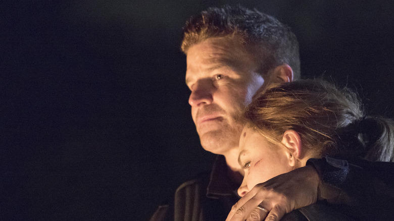 Brennan and Booth hug in Bones finale