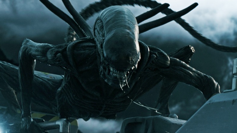 Alien snarling