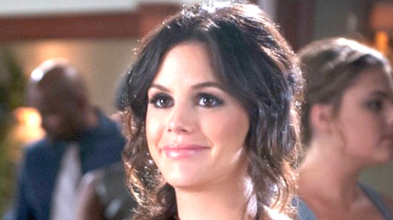 Rachel Bilson smiling in Hart of Dixie