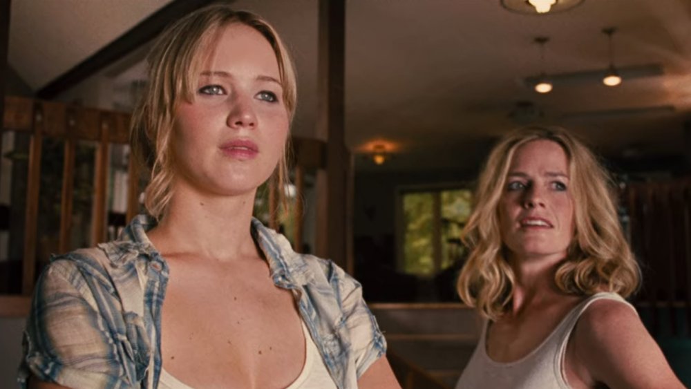 Jennifer Lawrence and Elisabeth Shue in House at the End of the Street