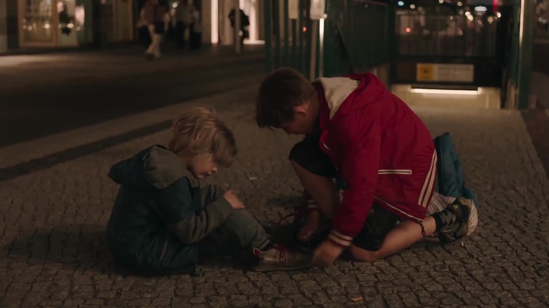 Jack takes care of Manuel in "Jack" (2014)