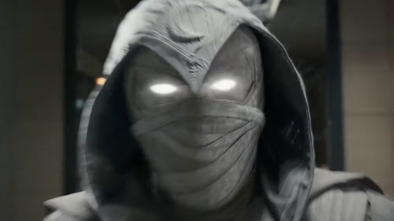 Moon Knight glowing eyes