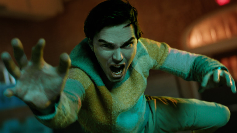 Renfield leaping and yelling