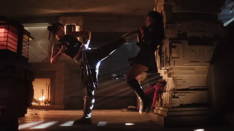 Chun-Li fighting Juli in "Street Fighter" (2026)