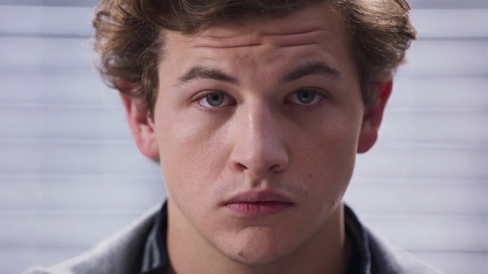 Tye Sheridan as Bart Bromley in The Night Clerk