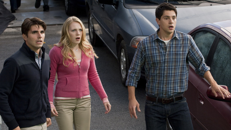 Sam and friends are horrified in "Final Destination 5" (2011)
