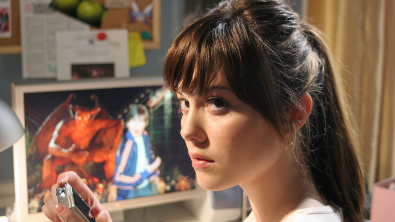Wendy and her pictures in "Final Destination 3" (2006)