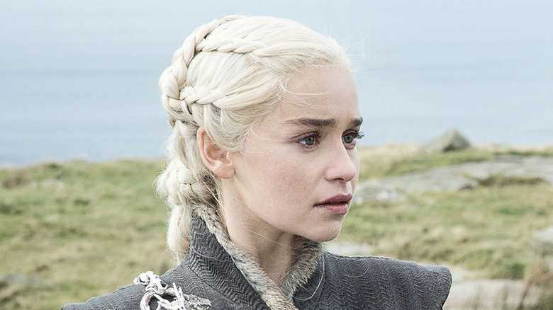 Daenerys cliffside in Game of Thrones