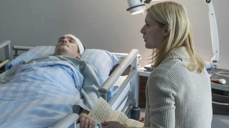 Carrie Mathison Peter Quinn hospital bed