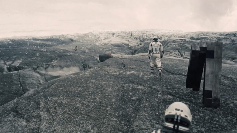 Endurance crew exploring Mann's world