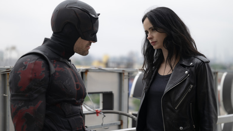 Daredevil talking with Jessica Jones in Daredevil: Born Again Season 2