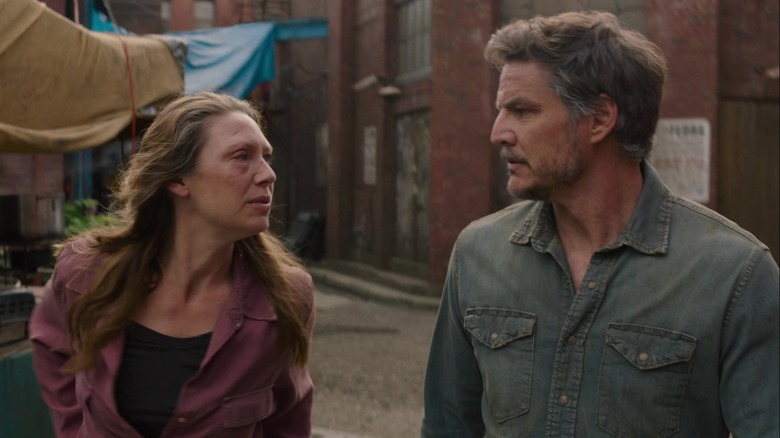 Tess talking to Joel in Boston