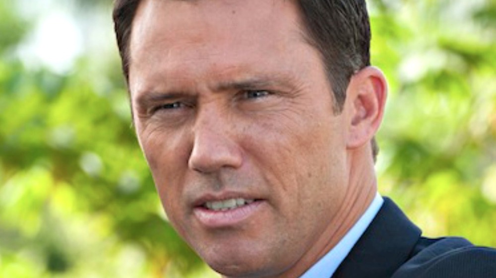 Jeffrey Donovan Michael Westen squinting