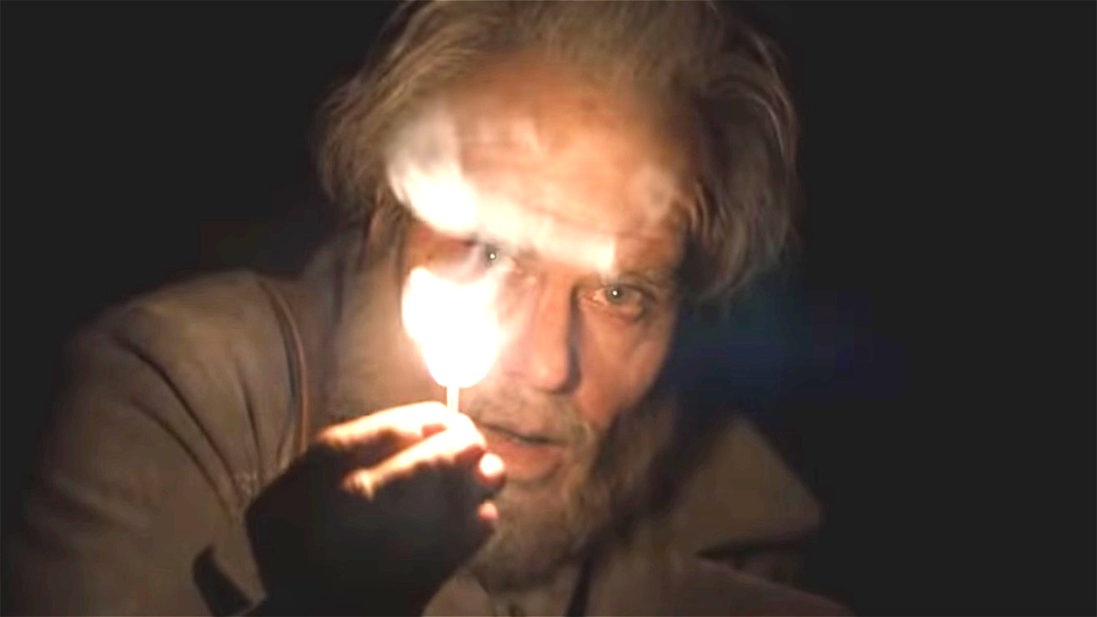 Films Et Séries Tv Avec Mike Flanagan The First Trailer For Mike Flanagan's Midnight Mass Is Here