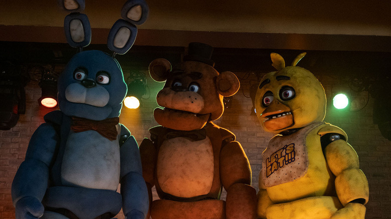 Freddy Fazbear animatronics looking menacing