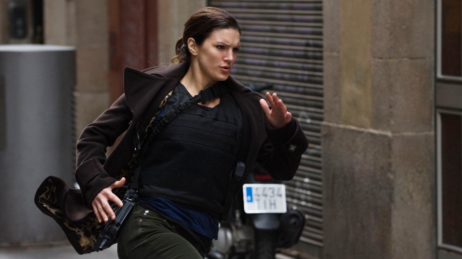 The Gina Carano Thriller You Can Stream On Netflix Right Now