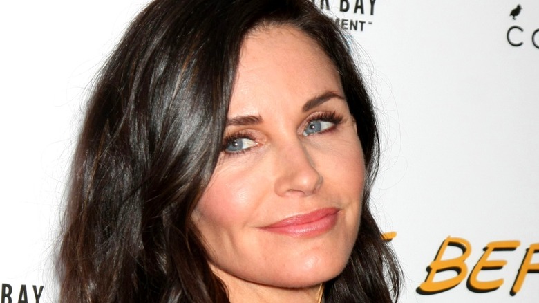 Courteney Cox smiling