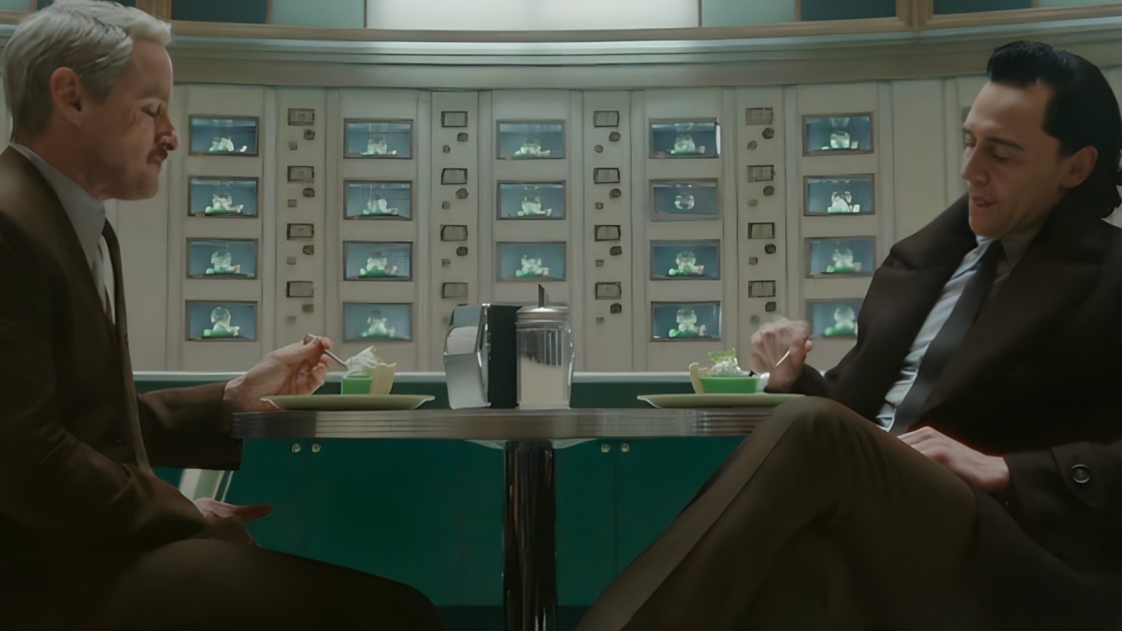 The Green Pie In Loki Season 2 Is Not What It Seems - And That&amp;#39;s Oddly ...