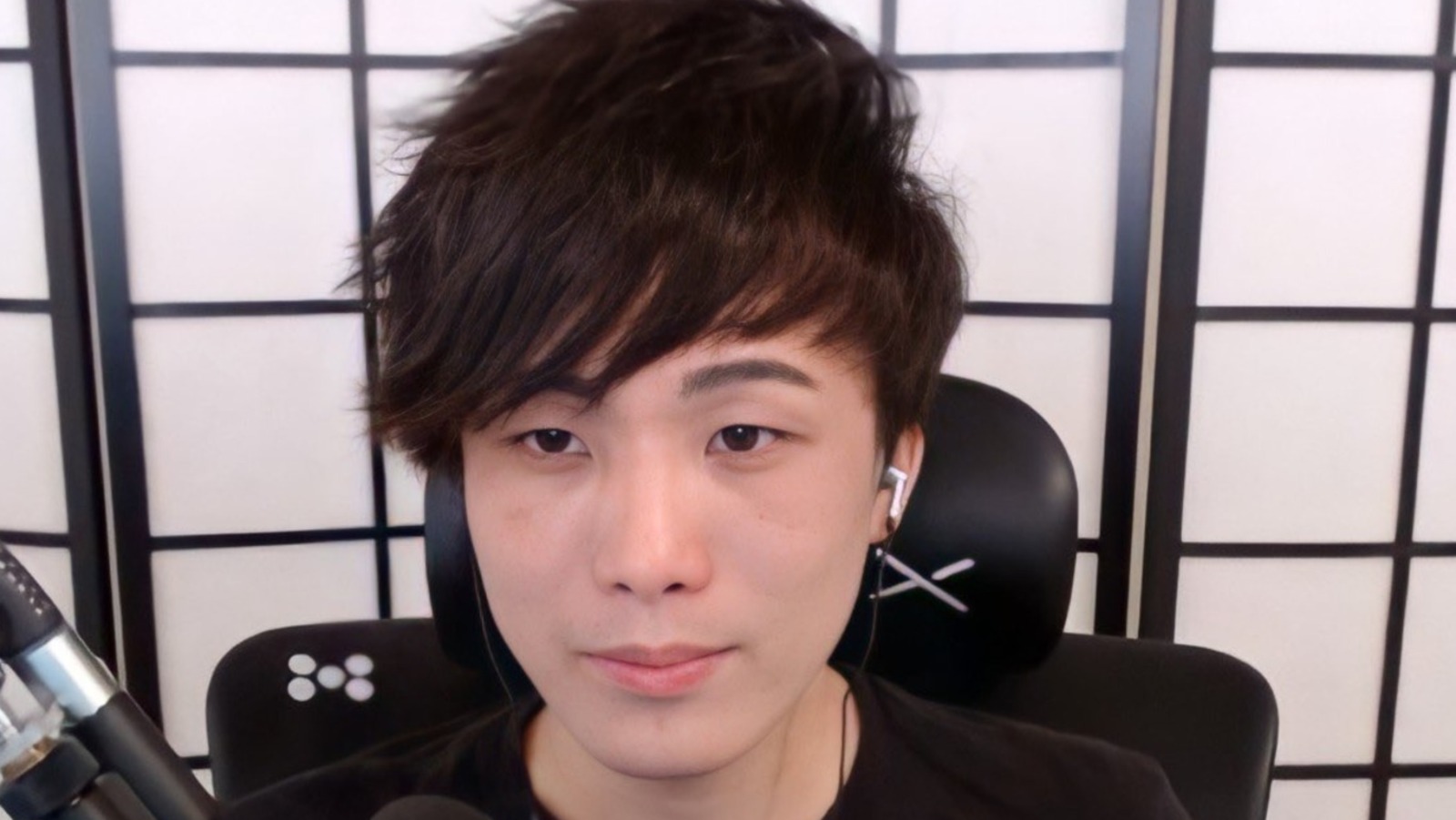 The Heartbreaking Reason Sykkuno Covers His Mouth When He Laughs - Looper