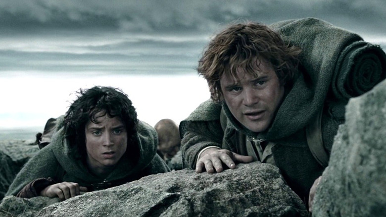 Elijah Wood and Sean Astin in The Lord of the Rings: The Return of the King