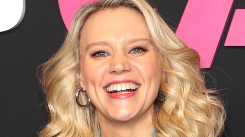 Kate McKinnon smiling