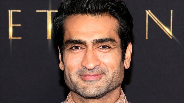 Kumail Nanjiani smiling