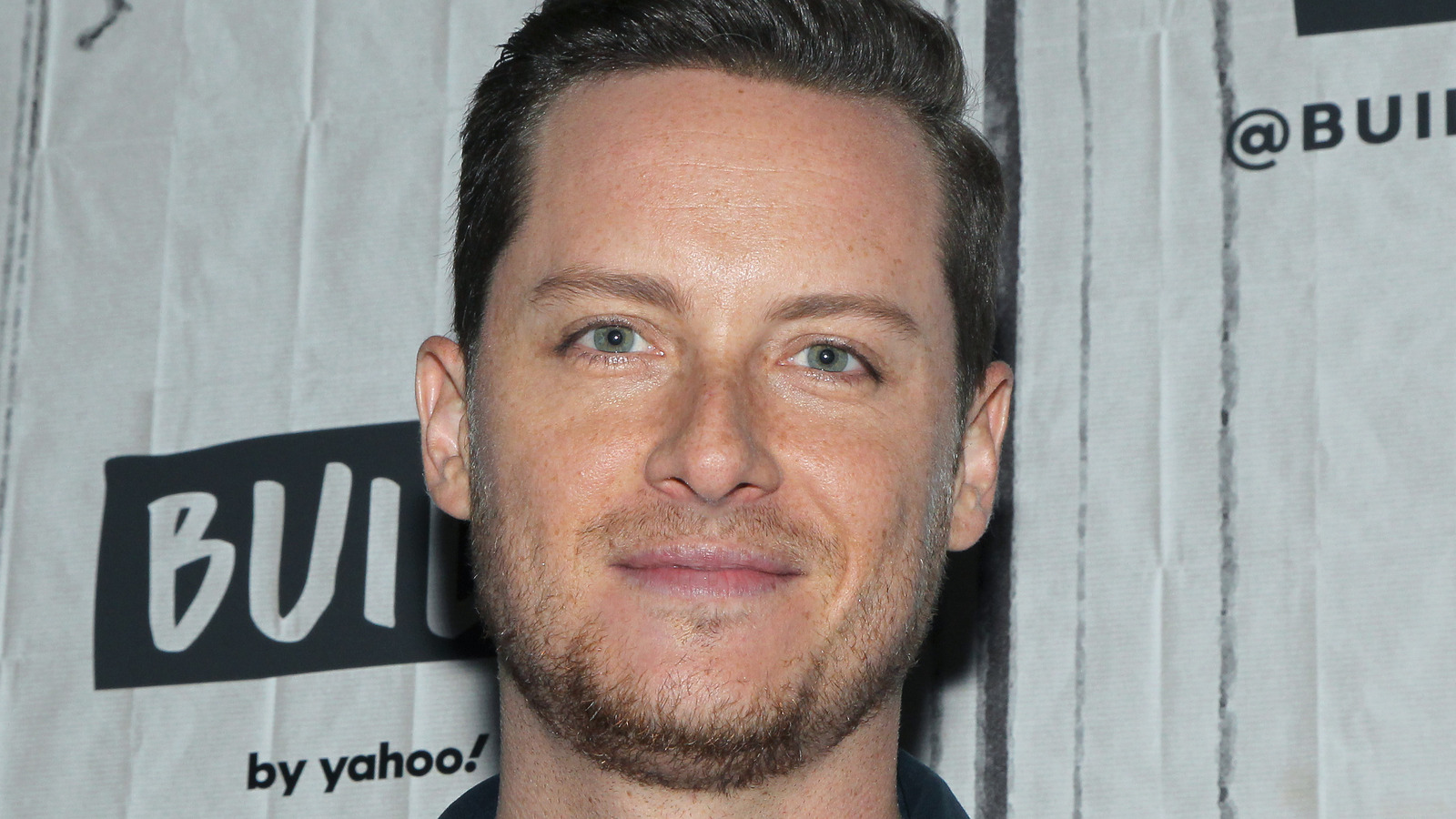 The Hilarious Thing Jesse Lee Soffer Does On The Set Of Chicago . To  Make People Laugh