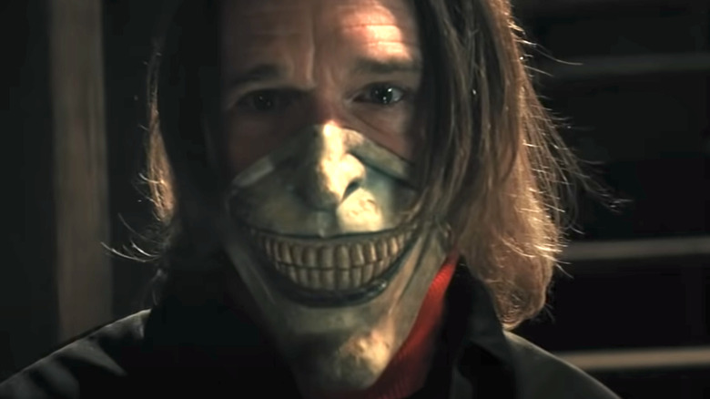 The Grabber smiling mask