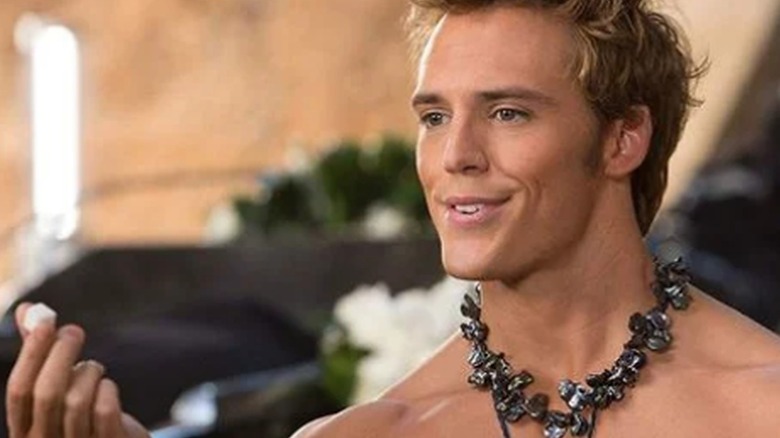 Finnick talking