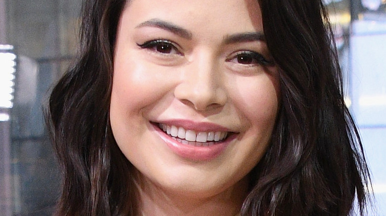 Miranda Cosgrove smiling