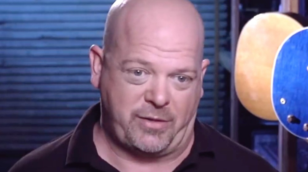 Rick Harrison in pawn shop