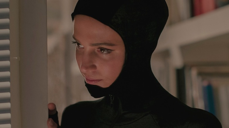 Irma Vep' Show Review: Alicia Vikander Is No Maggie Cheung