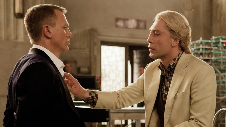 James Bond and Raoul Silva facing off in Skyfall