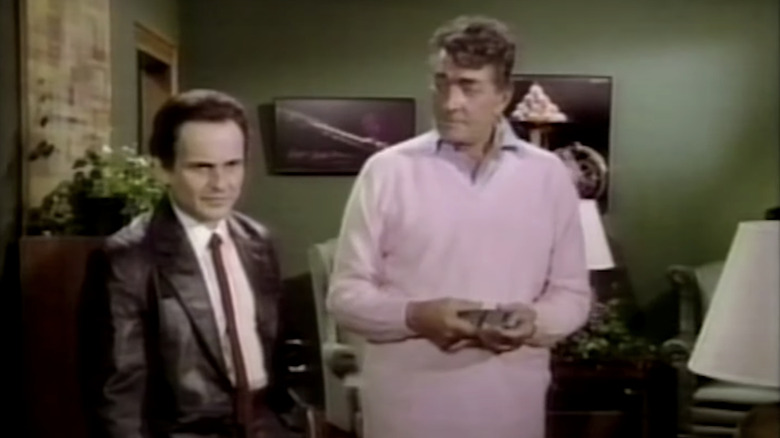 Joe Pesci and Dean Martin talking