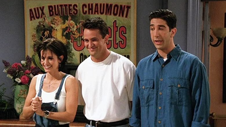 Courteney Cox as Monica Geller, Matthew Perry as Chandler Bing, and David Schwimmer as Ross Gellar on Friends