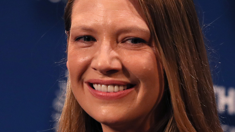 Anna Torv smiling at event