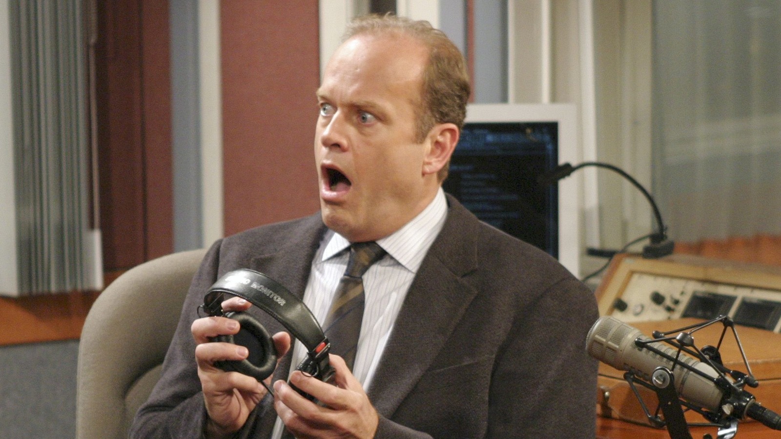 The Last Time Frasier Saw Sam From Cheers It Got Awkward And It Didn