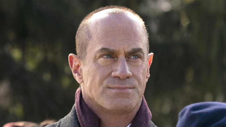 Elliot Stabler staring