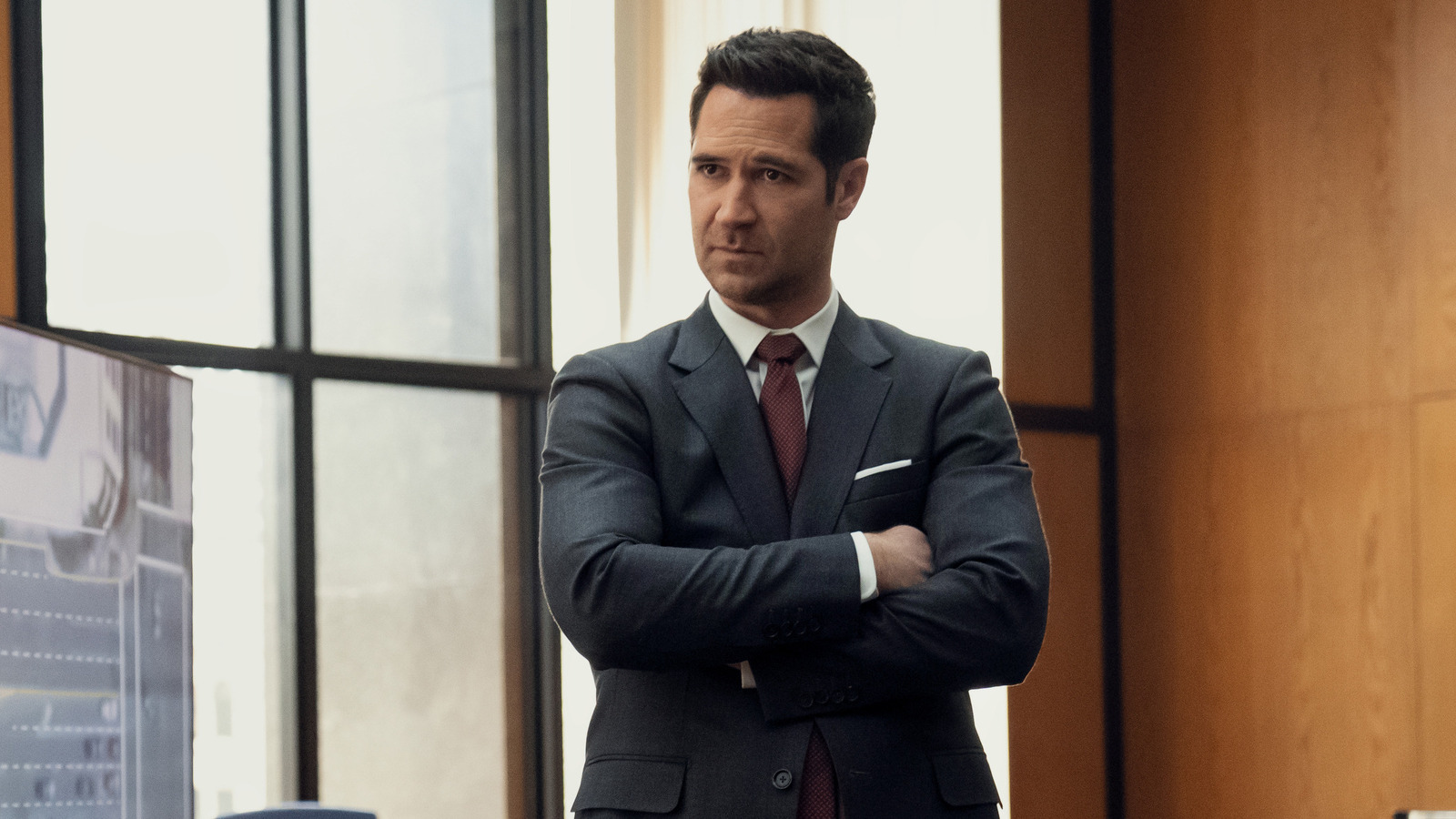 The Lincoln Lawyer How Many Episodes Are In Season 2 & When Does Part