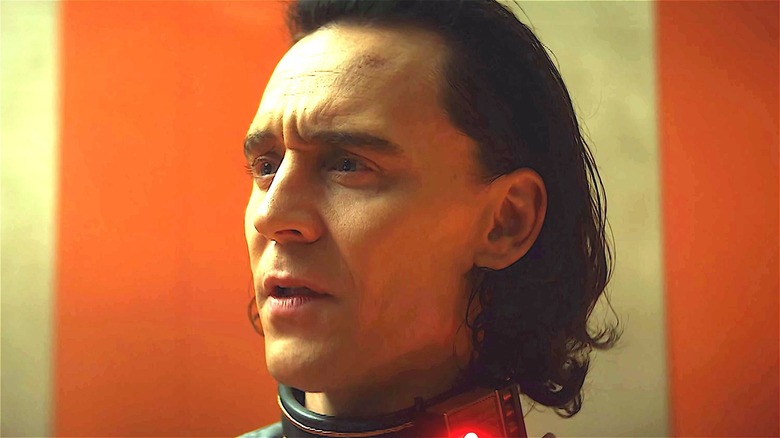 Tom Hiddleston Loki TVA collar