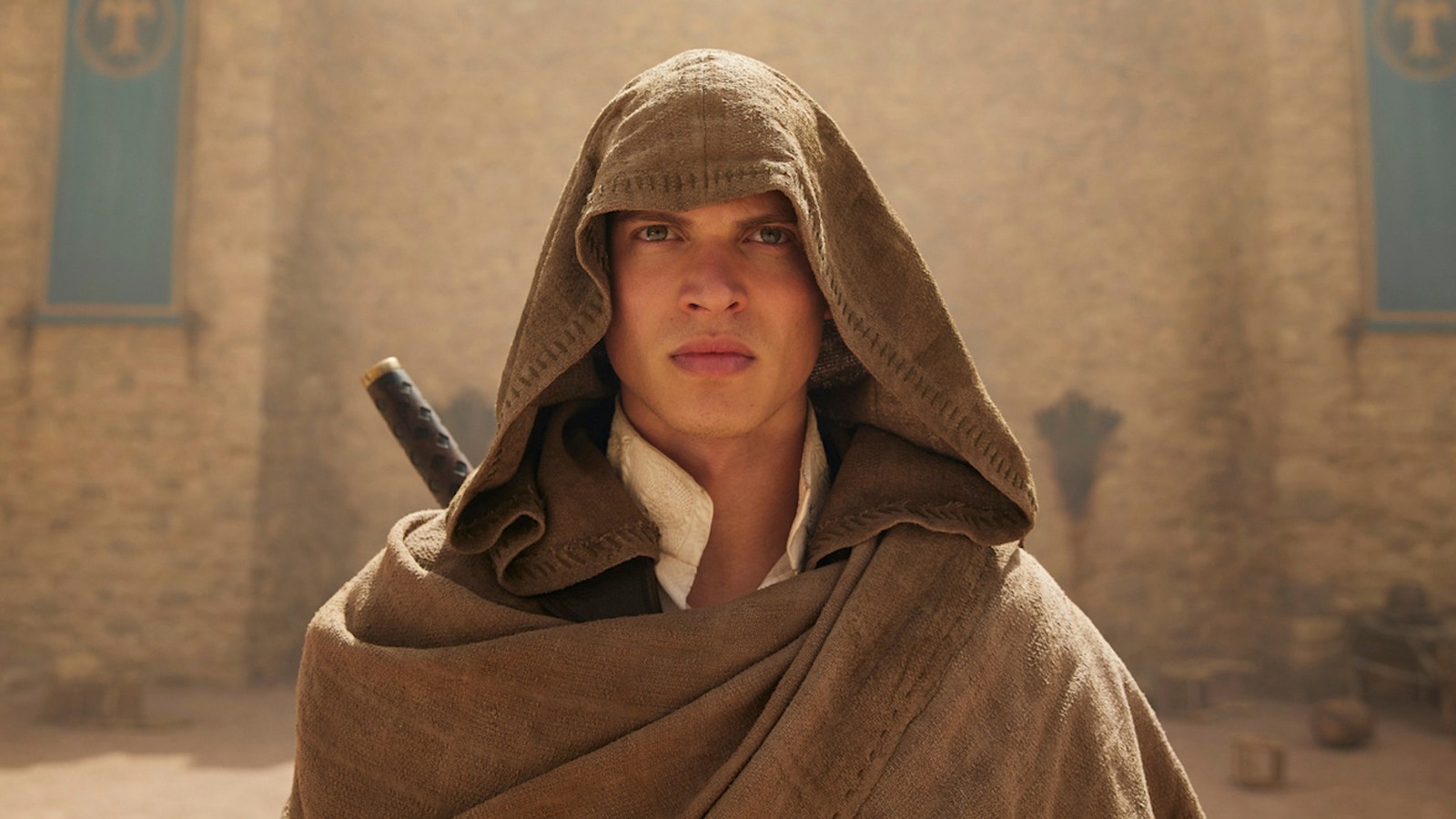 The Major Differences Between Amazon Prime's The Wheel Of Time Series